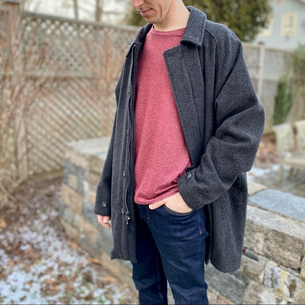 Woolrich Size Xl Wool Coat, Charcoal Grey fully lined, excellent quality